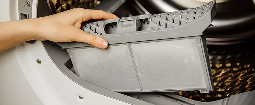 Signs Of A Clogged Dryer Lint Trap in Gardena, California